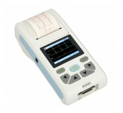 Кардіограф Heaco 100G – це 12-канальний портативний та простий у використанні апарат, який популярний серед лікарів-кардіологів та терапевтів.