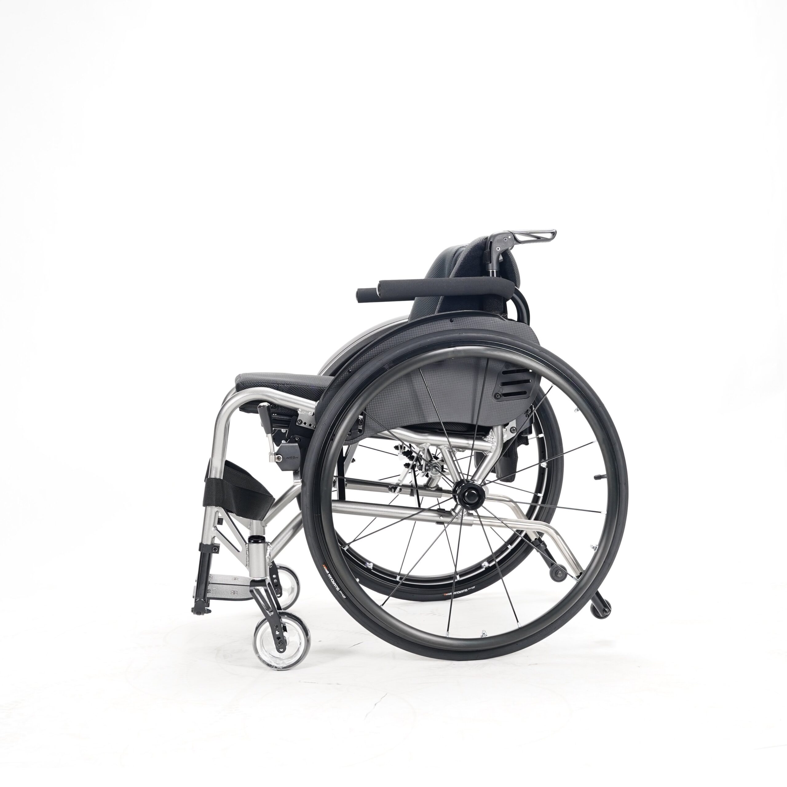 aktyvne-krislo-kolisne-karadeniz-medical-g760